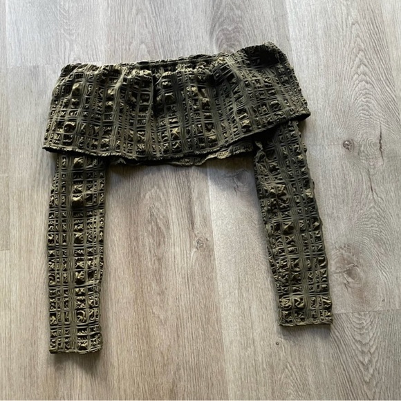 cult gaia trina green fold over off the shoulder long sleeve crop top size small - Picture 3 of 4